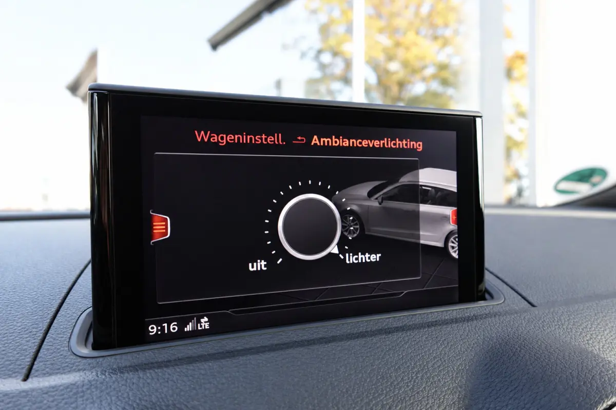 2.5 TFSI PANO B&O KEYLESS VOL