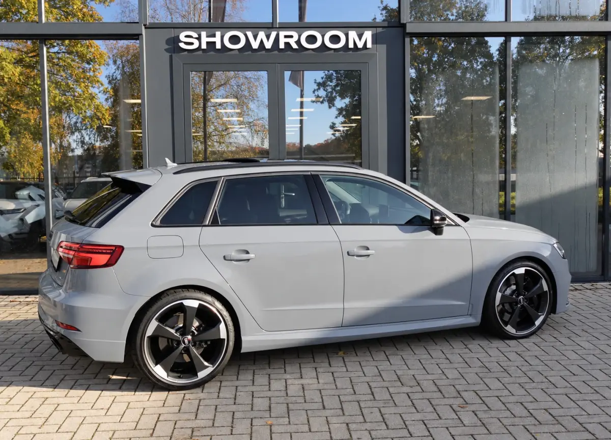 2.5 TFSI PANO B&O KEYLESS VOL