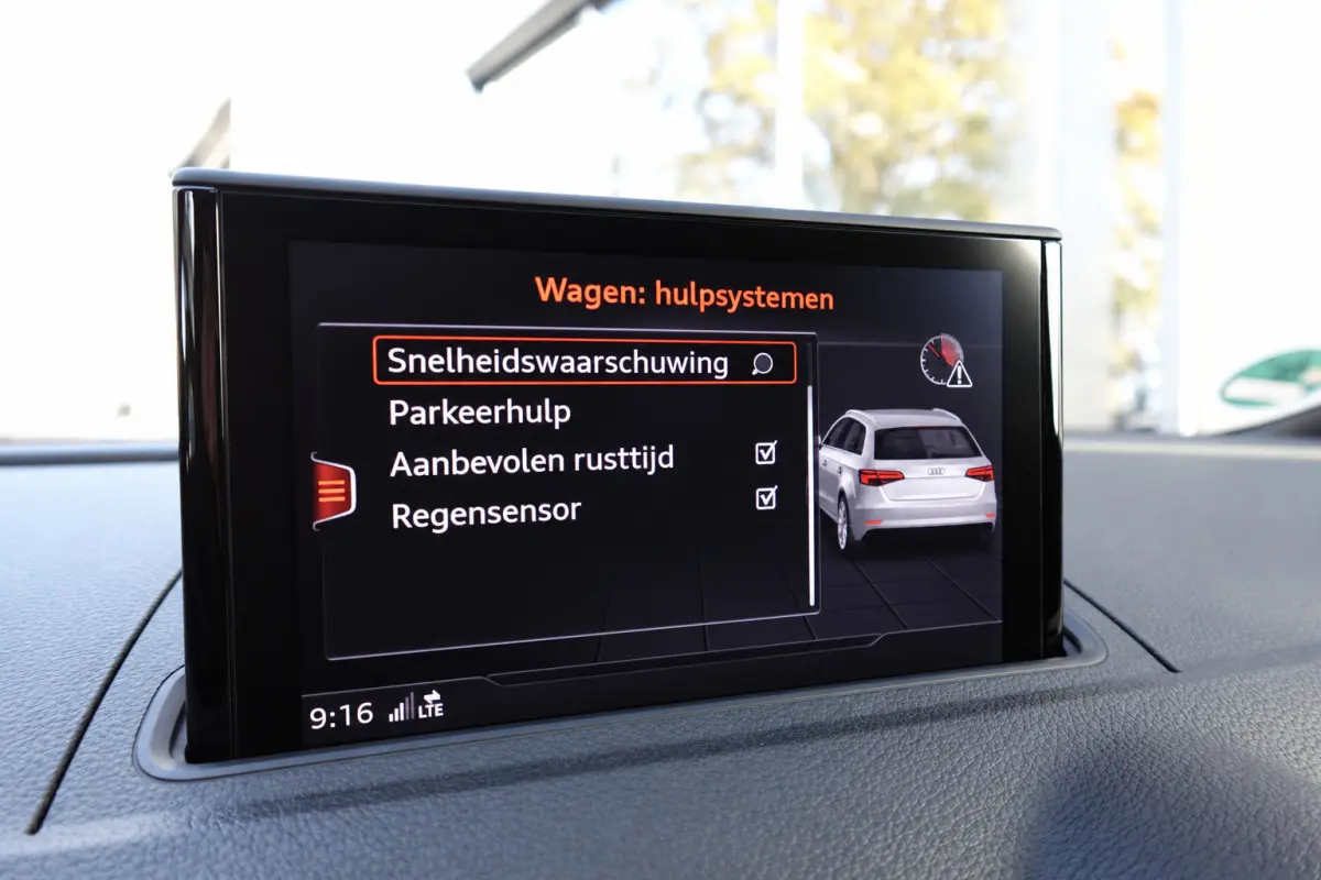 2.5 TFSI PANO B&O KEYLESS VOL