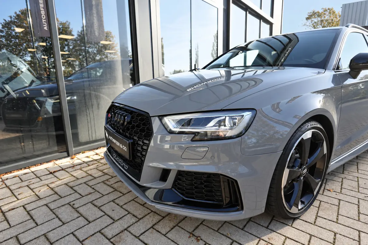 2.5 TFSI PANO B&O KEYLESS VOL