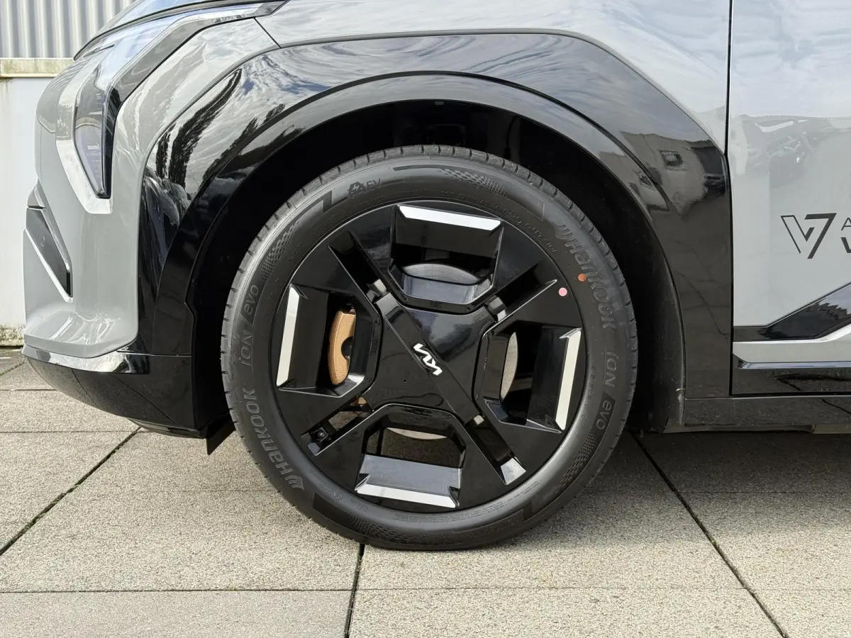 GT-Line Special Ed. 81.4 kWh | Premium Audio | 19'' velgen | Stoel-stuurverwarming | Keyless | digital key |