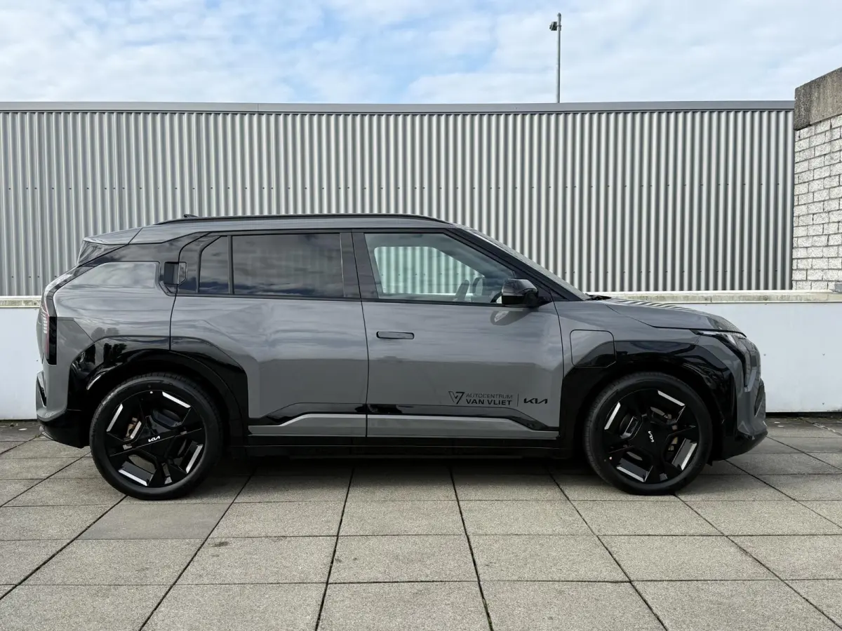 GT-Line Special Ed. 81.4 kWh | Premium Audio | 19'' velgen | Stoel-stuurverwarming | Keyless | digital key |