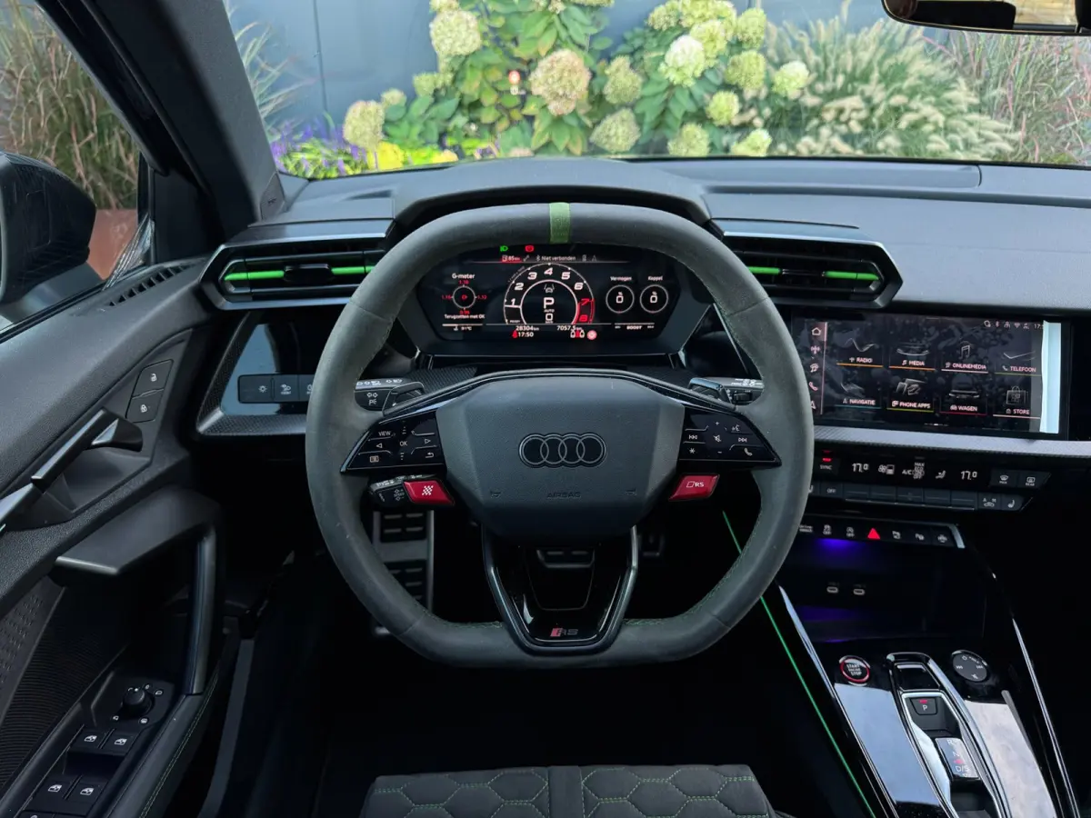 2.5 TFSI RS 3 quattro | Kuip | Pano | Carbon