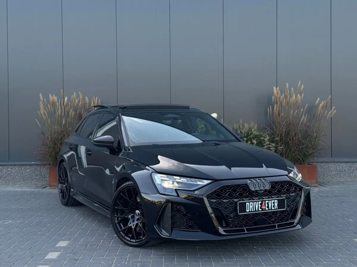 2.5 TFSI RS 3 quattro | Kuip | Pano | Carbon