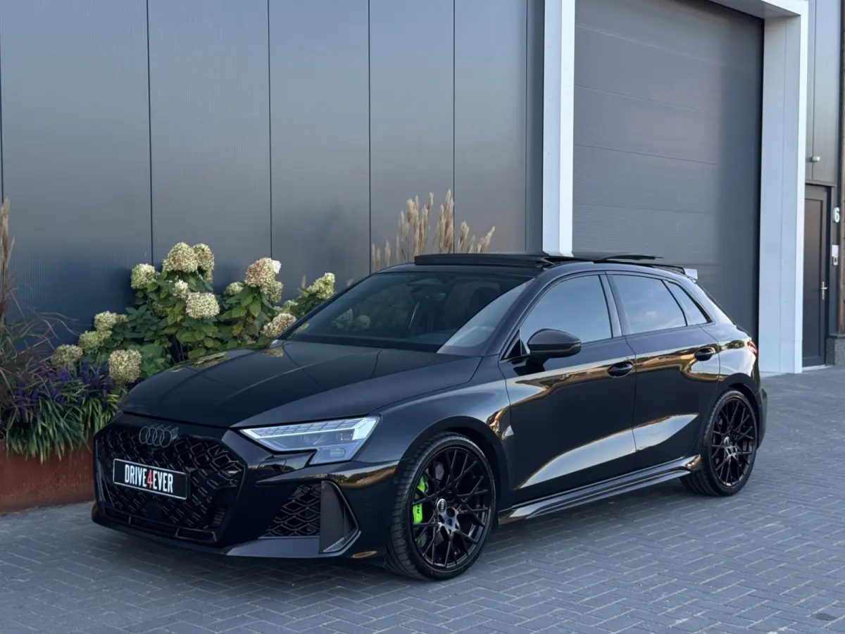 2.5 TFSI RS 3 quattro | Kuip | Pano | Carbon