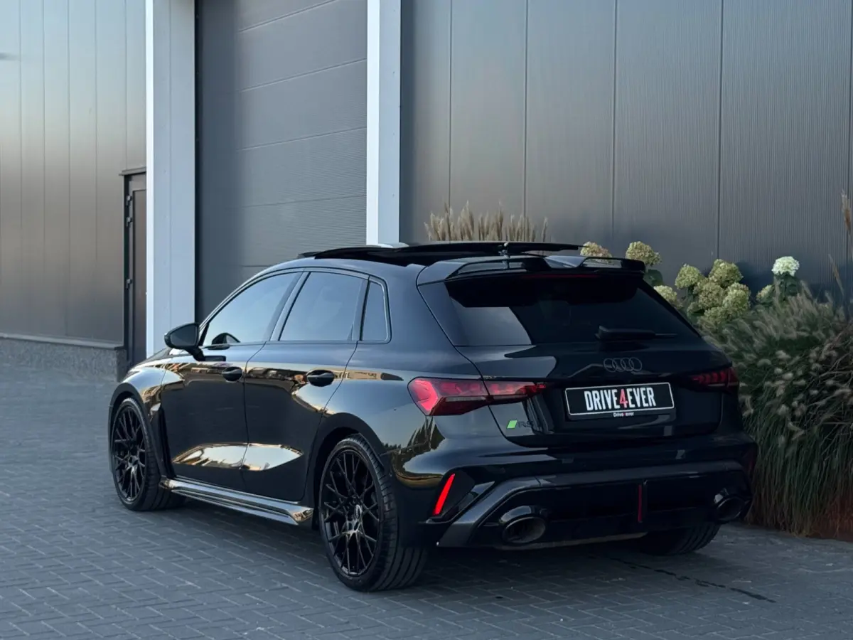 2.5 TFSI RS 3 quattro | Kuip | Pano | Carbon
