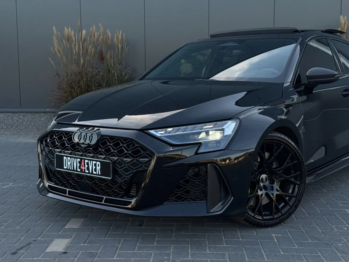 2.5 TFSI RS 3 quattro | Kuip | Pano | Carbon