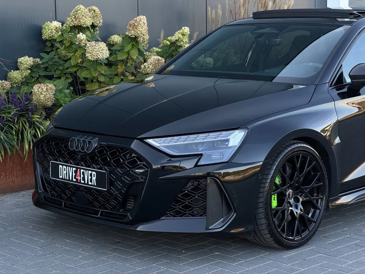 2.5 TFSI RS 3 quattro | Kuip | Pano | Carbon