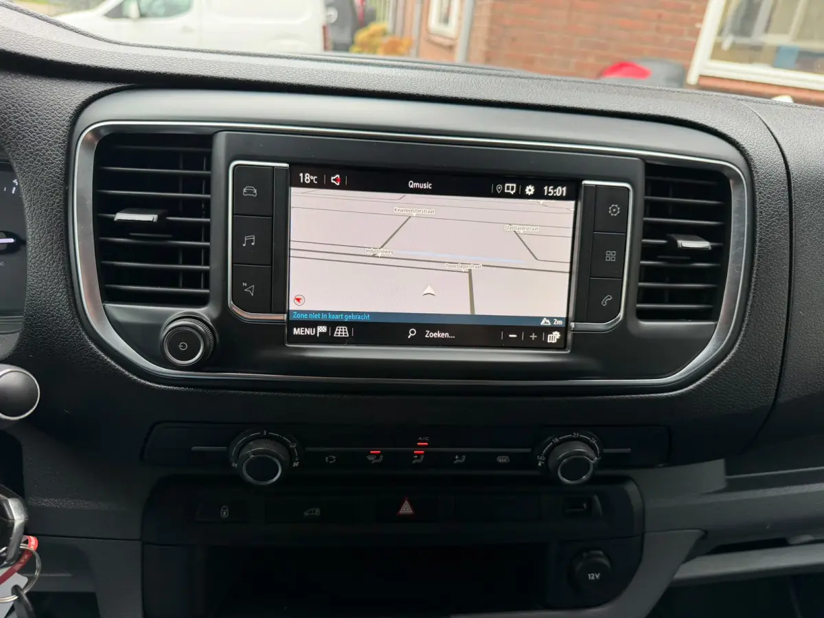 2.0 CDTI L2H1 Edition 122PK Automaat / Camera / Navi / App connect