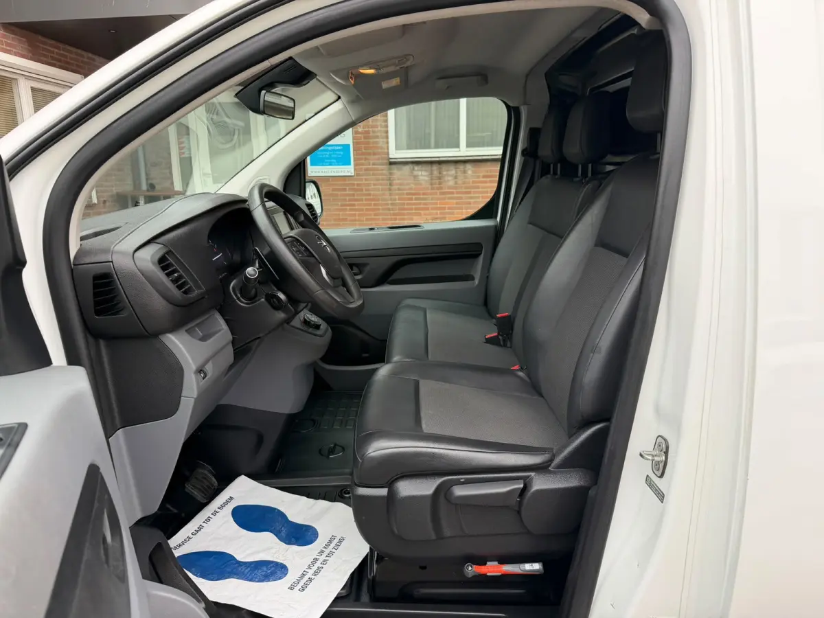 2.0 CDTI L2H1 Edition 122PK Automaat / Camera / Navi / App connect