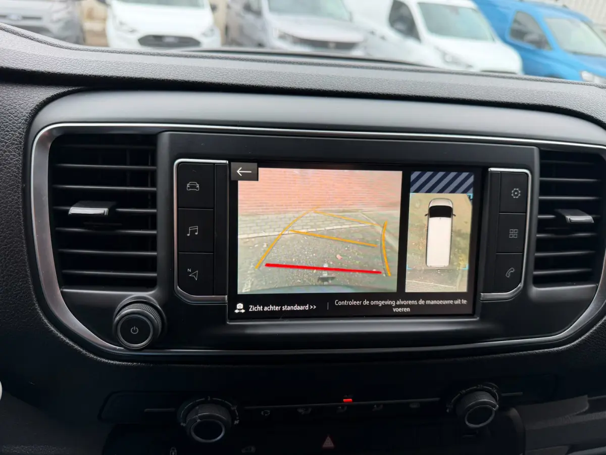 2.0 CDTI L2H1 Edition 122PK Automaat / Camera / Navi / App connect