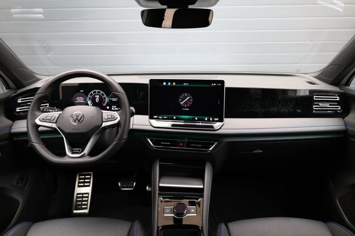1.5 eTSI 3x R-Line IQ+LED/VIRTUAL/SFEER/PANO/ALCANTARA+S.VERWARMING/20" LMV/LINE/ACC/ECC/12 MDN GARANTIE!