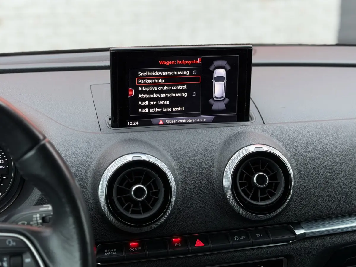 40 TFSI quattro S-Line Carplay ACC Lane 19"