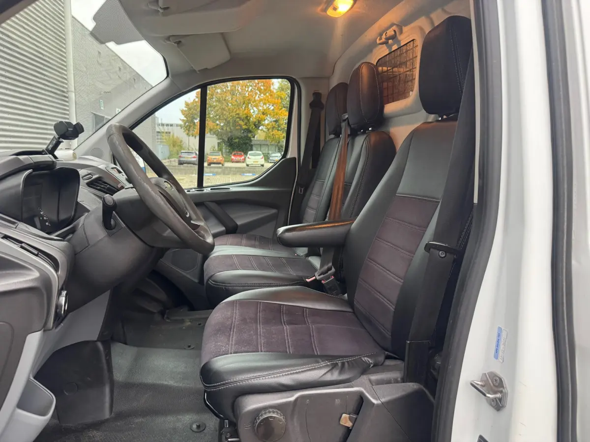 290 2.0 TDCI L2H1 Ambiente,Airco , Lm velgen,trekhaak
