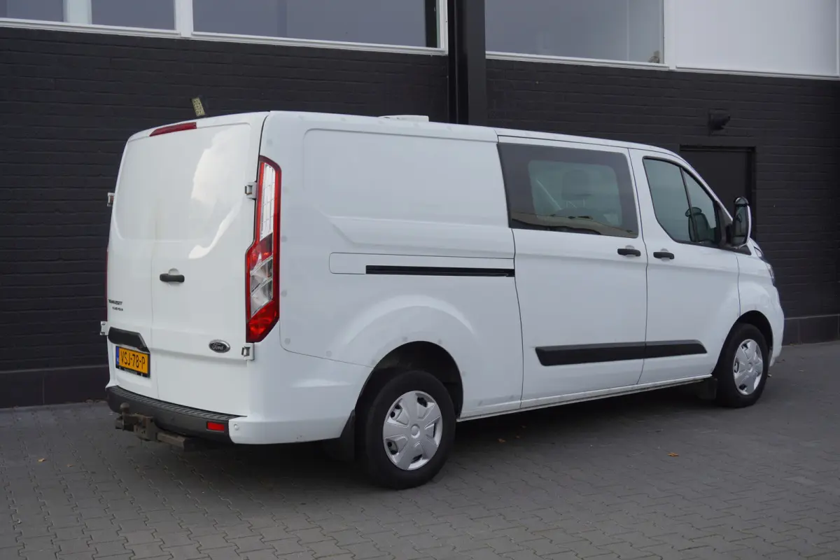 2.0 TDCI 130PK L2 Dubbele Cabine EURO 6 - Airco - Cruise - PDC - €18.950,- Excl.