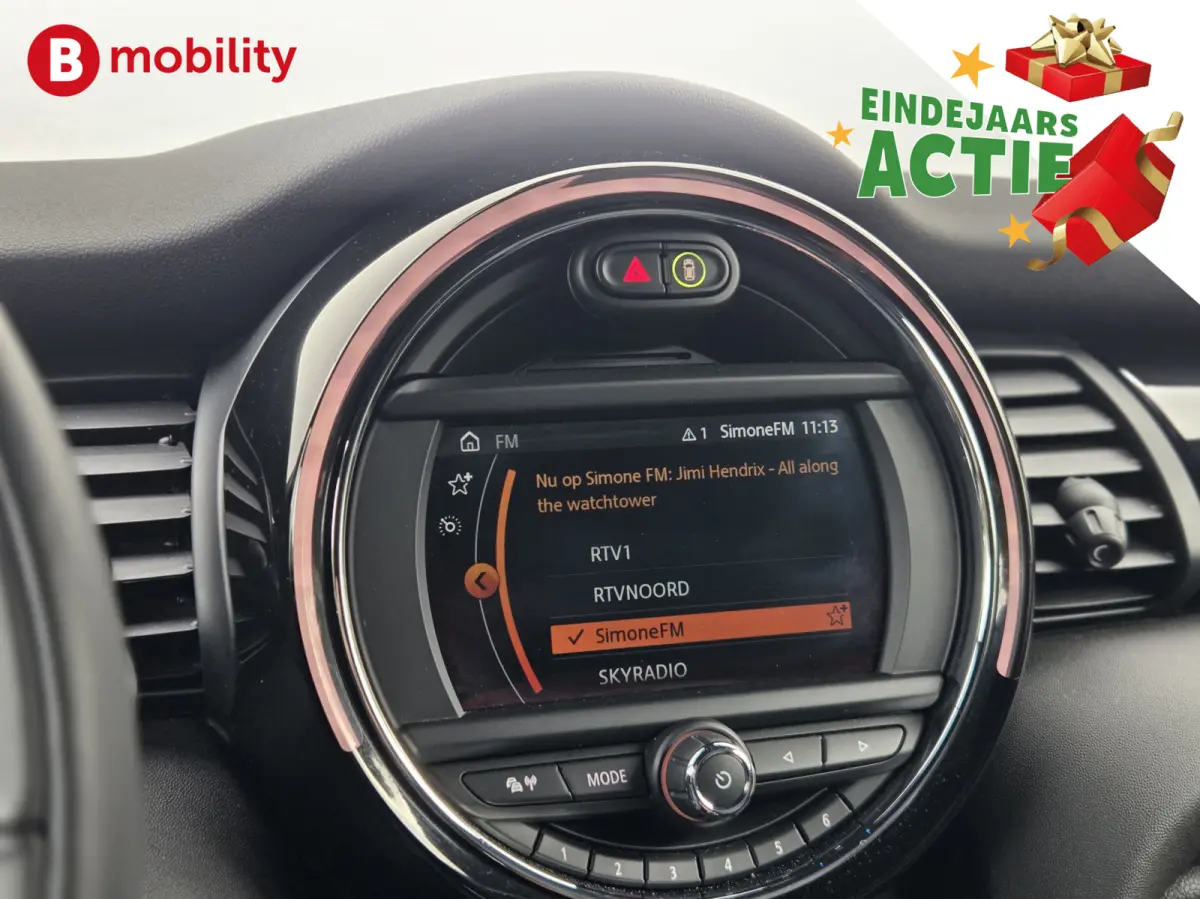Charged 33 kWh Achteruitrijcamera SOH 99% Snelladen Warmtepomp | Apple CarPlay | Stoelverwarming | Sportstoelen | LED