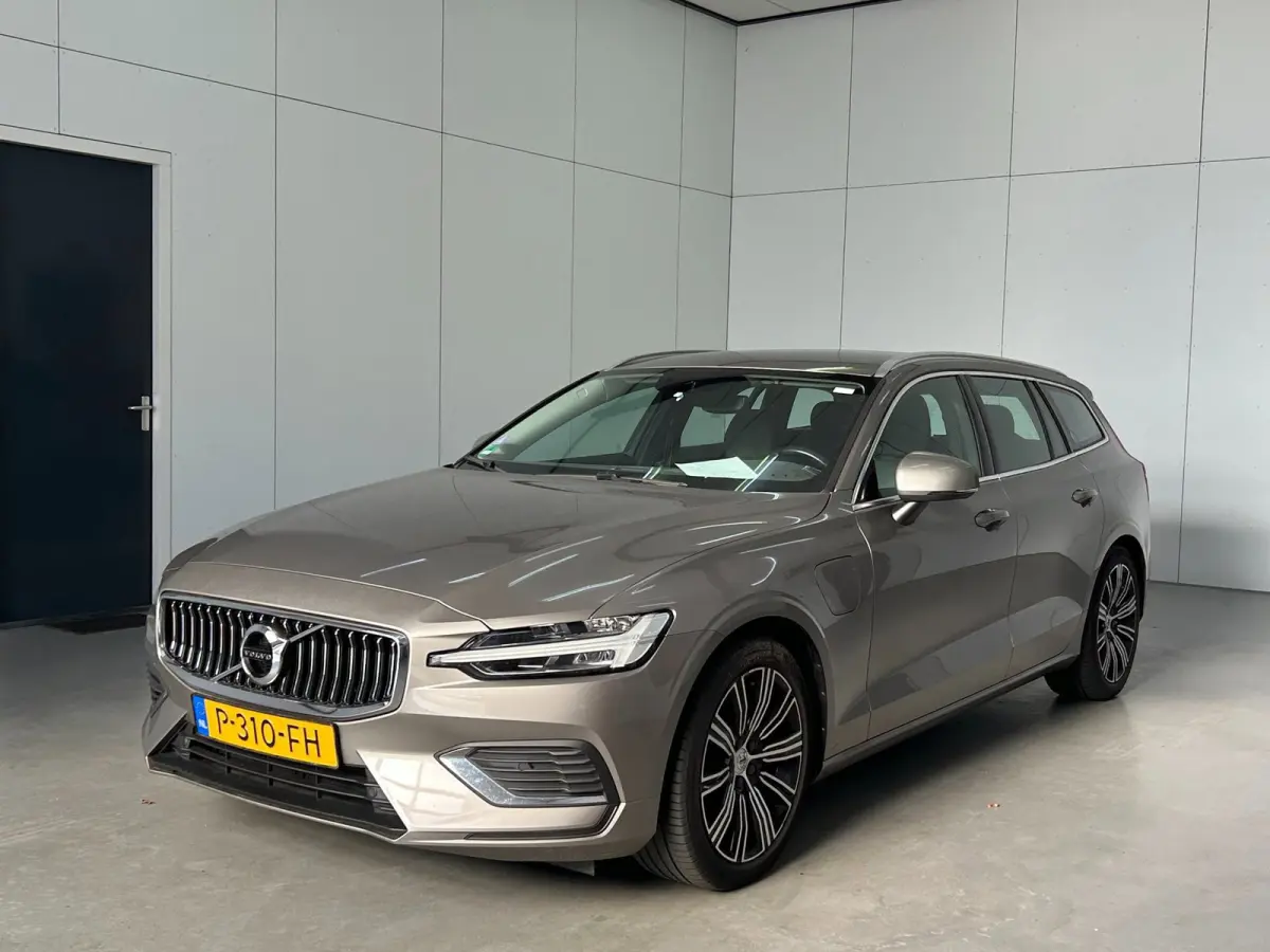 2.0 T6 Recharge AWD Inscription Expression | Longrange | Automaat | Trekhaak | Vol opties | Elek. pakket | Inruil moge