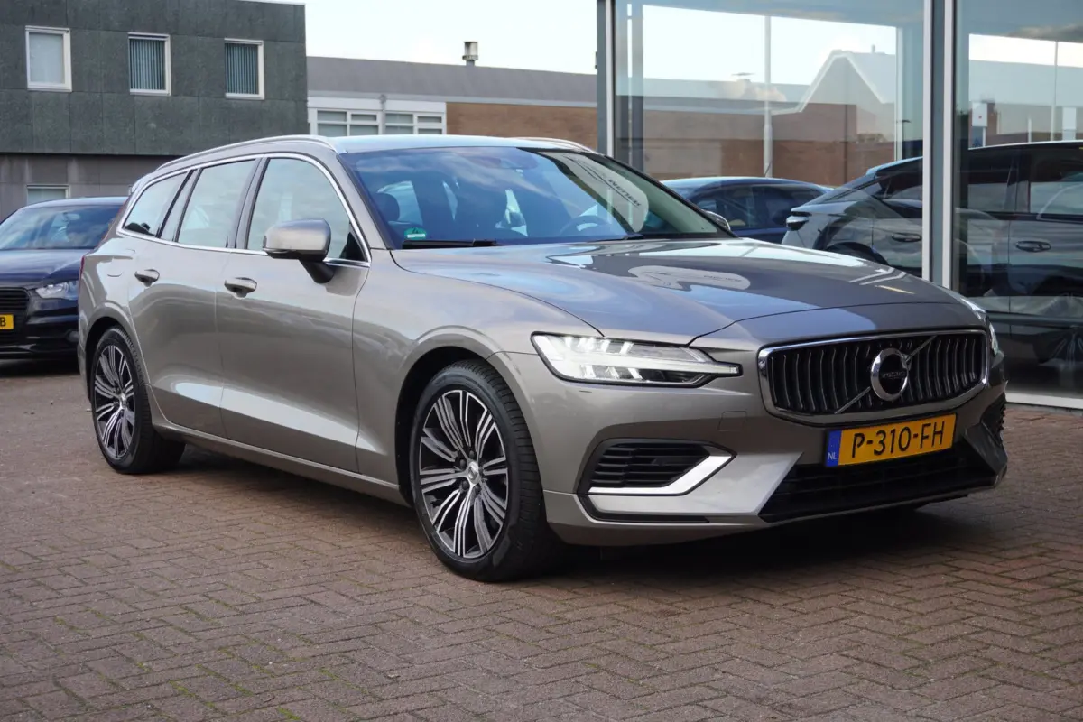 2.0 T6 Recharge AWD Inscription Expression | Longrange | Automaat | Trekhaak | Vol opties | Elek. pakket | Inruil moge