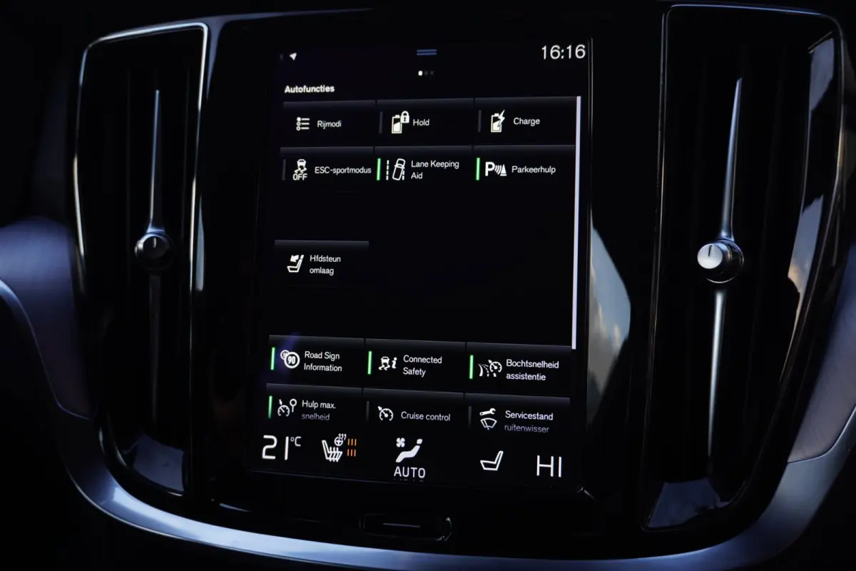 2.0 T6 Recharge AWD Inscription Expression | Longrange | Automaat | Trekhaak | Vol opties | Elek. pakket | Inruil moge