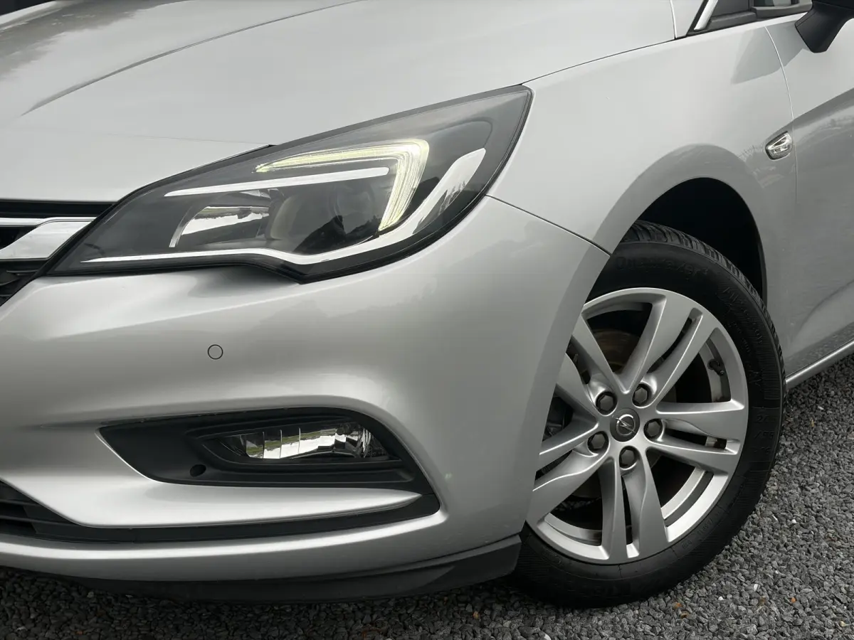 1.4 Online Edition ✓2e Eigenaar✓Trekhaak✓Carplay✓Navi✓Recent beurt gehad✓150pk✓Dealer Onderhouden✓6 Bak✓Pdc V+A✓Lm velgen✓Clima✓Cruise✓N.A.P✓Apk tot 06-2027