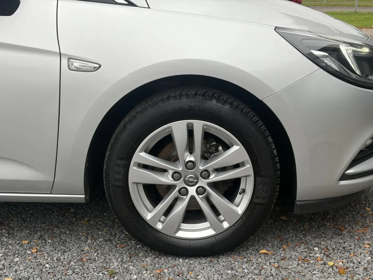 1.4 Online Edition ✓2e Eigenaar✓Trekhaak✓Carplay✓Navi✓Recent beurt gehad✓150pk✓Dealer Onderhouden✓6 Bak✓Pdc V+A✓Lm velgen✓Clima✓Cruise✓N.A.P✓Apk tot 06-2027