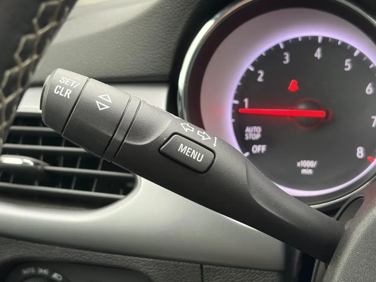 1.4 Online Edition ✓2e Eigenaar✓Trekhaak✓Carplay✓Navi✓Recent beurt gehad✓150pk✓Dealer Onderhouden✓6 Bak✓Pdc V+A✓Lm velgen✓Clima✓Cruise✓N.A.P✓Apk tot 06-2027
