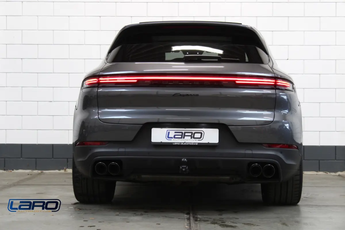 3.0 E-Hybrid Facelift | PASM Pano Trekhaak PDLS+ Chrono 360 cam