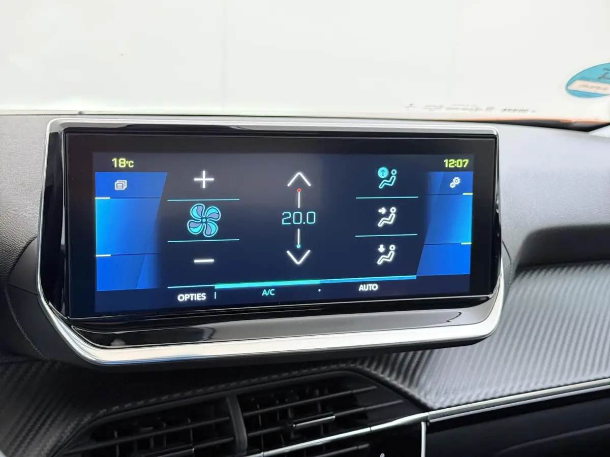 Blue Lease Allure 50 kWh | Accu 97% | Navigatie | Camera | Adaptieve Cruise Control | Apple Carplay en Android auto
