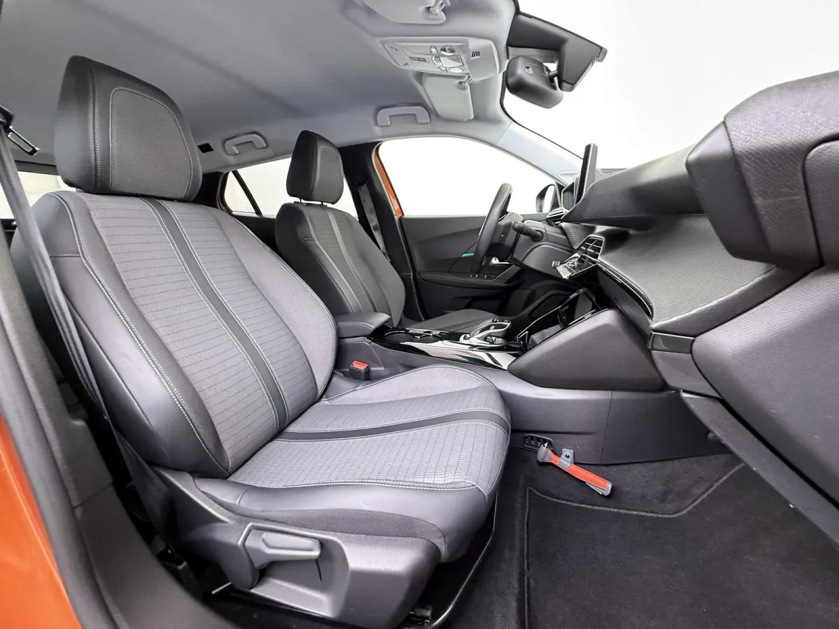 Blue Lease Allure 50 kWh | Accu 97% | Navigatie | Camera | Adaptieve Cruise Control | Apple Carplay en Android auto