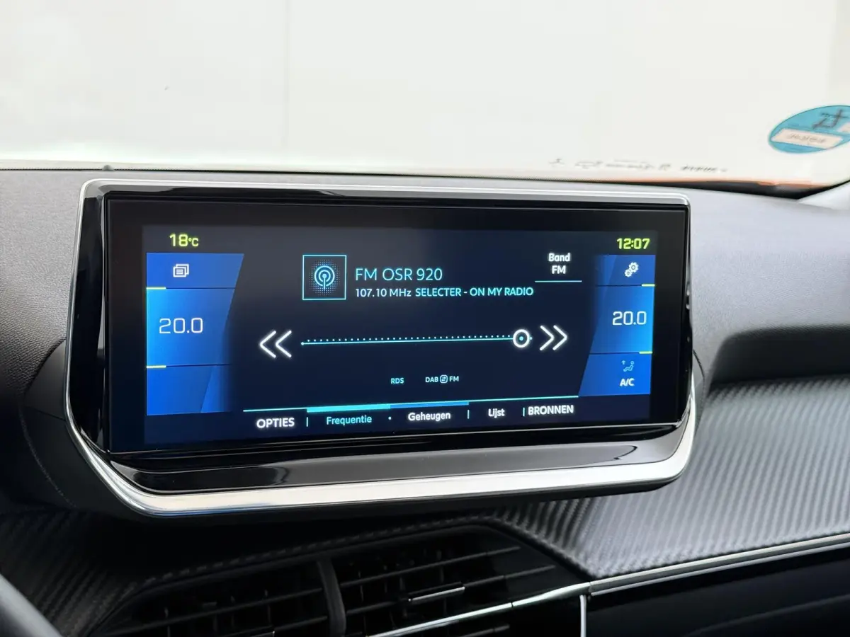 Blue Lease Allure 50 kWh | Accu 97% | Navigatie | Camera | Adaptieve Cruise Control | Apple Carplay en Android auto