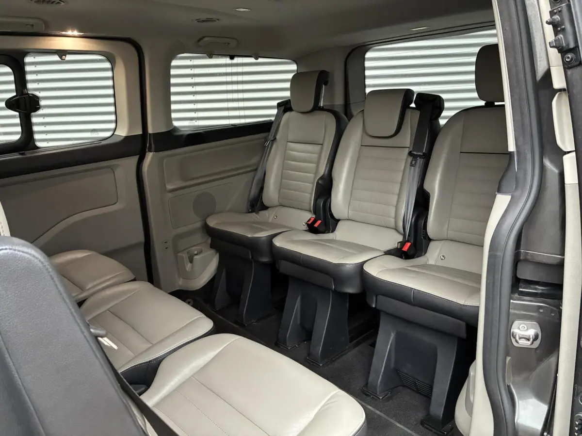 Tourneo 320 1.0 AUTOM PHEV 8 PERSOONS 21 EERSTE EIGENAAR VOL OPTIES LED CARPLAY LEER CAMERA PDC CRUISE