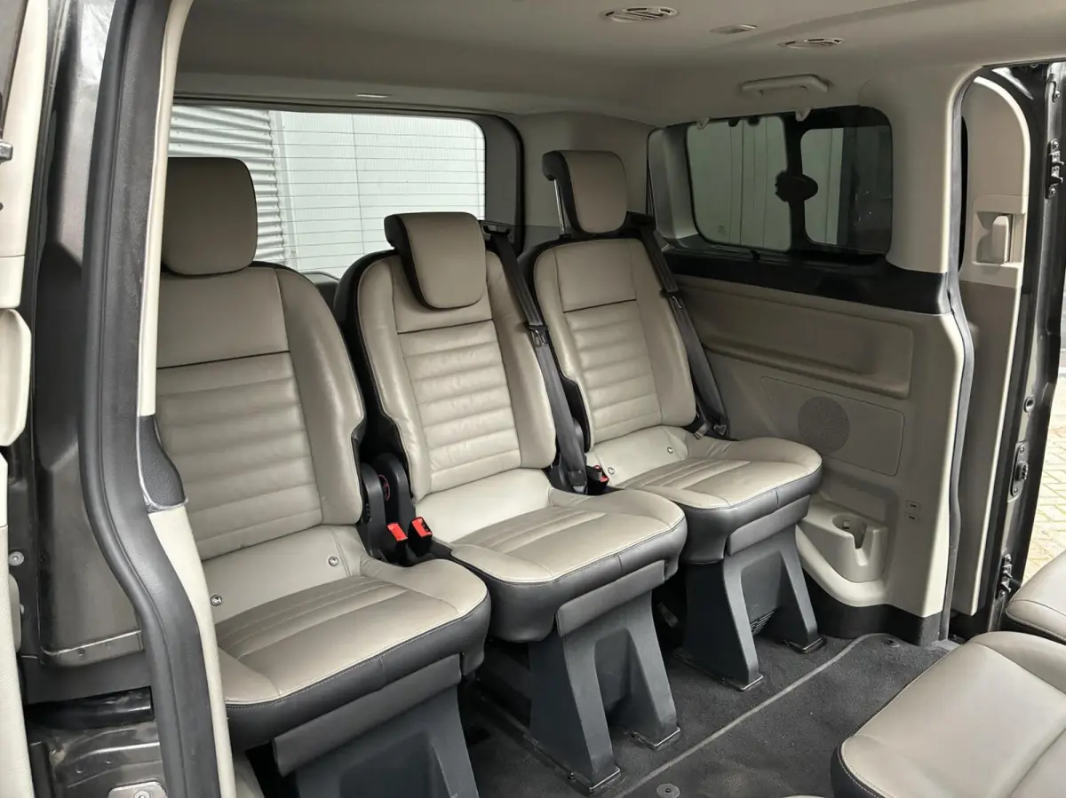 Tourneo 320 1.0 AUTOM PHEV 8 PERSOONS 21 EERSTE EIGENAAR VOL OPTIES LED CARPLAY LEER CAMERA PDC CRUISE