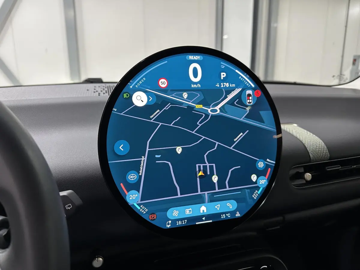 3-Deurs SE Essential 54.2 kWh 218pk | Camera | Navi | Carplay | Dodehoekdetectie | 17'' LM