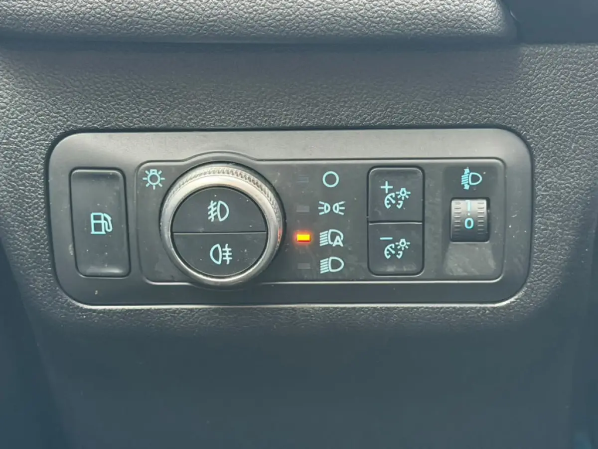 2.5 PHEV ST-Line 225PK Afneembare Trekhaak|1500KG trekgewicht|Camera|Adaptieve cruise control|Dodehoek detectie