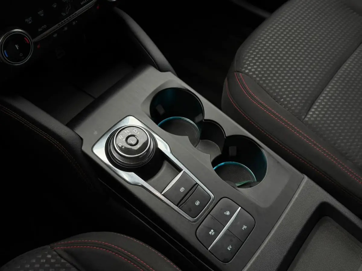 2.5 PHEV ST-Line 225PK Afneembare Trekhaak|1500KG trekgewicht|Camera|Adaptieve cruise control|Dodehoek detectie