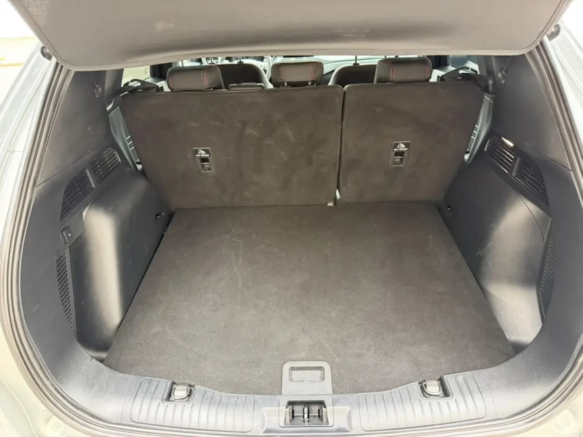 2.5 PHEV ST-Line 225PK Afneembare Trekhaak|1500KG trekgewicht|Camera|Adaptieve cruise control|Dodehoek detectie