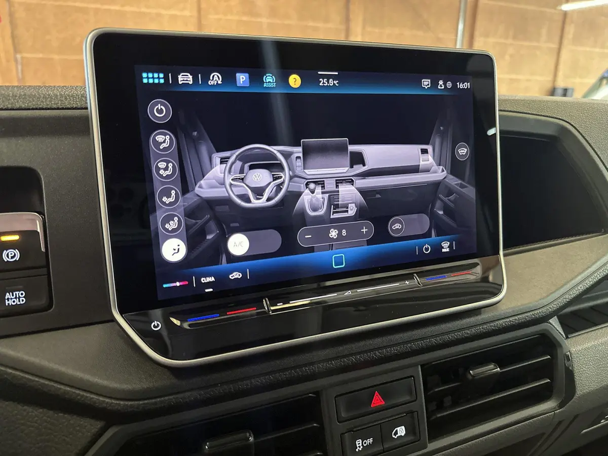 2.0 TDI L3H3 Highline 140 PK | Airco | Trekhaak | Multifunctioneel stuurwiel | Achteruitrijcamera | Multifunctioneel stuurwiel | Cruise Controle | Navigatie | Apple/Android Carplay | Parkeer