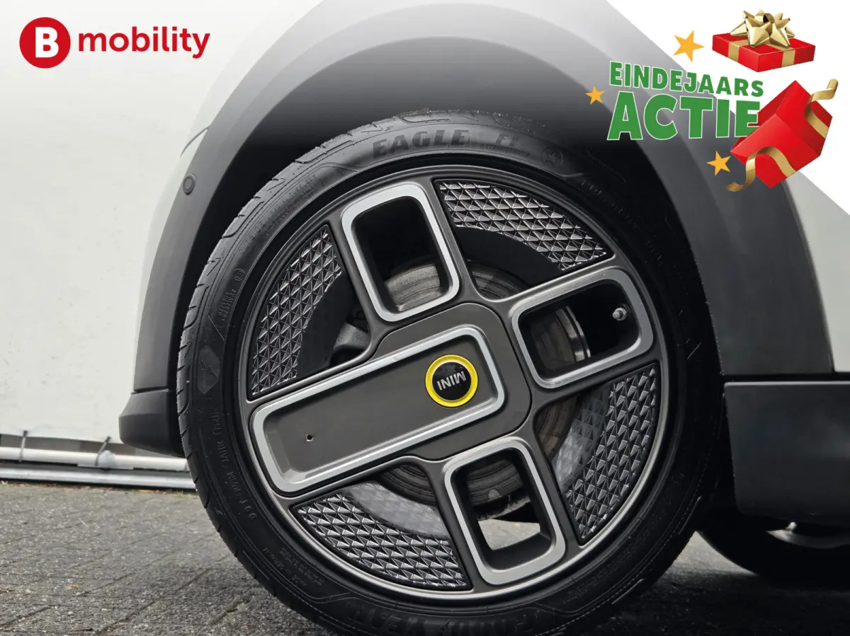 Yours 33 kWh SOH 99% Head-Up Warmtepomp | Stoelverwarming | Sportstoelen | LED | DAB Audio