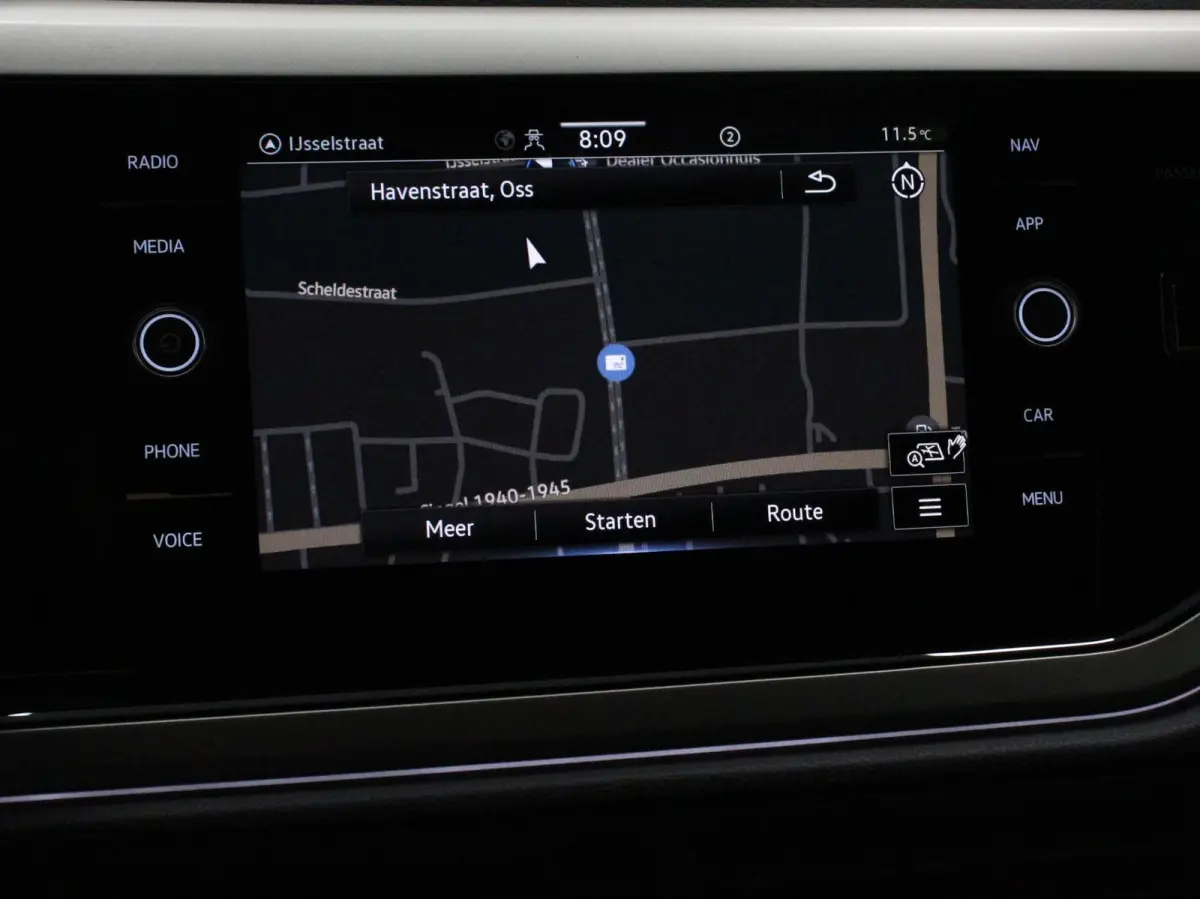1.0 TSI Move Navigatie App Connect / Android Auto / Apple Carplay Climate Control Parkeer sensoren Lichtmetalen Velgen Dab Digitale Cockpit