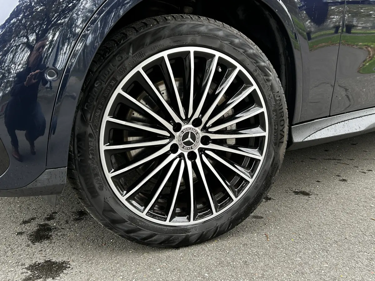 400e AMG 4Matic // Luchtvering // Achteras besturing // Headup // Trekhaak // Memory // Burmester // 360 Camera // Keyless
