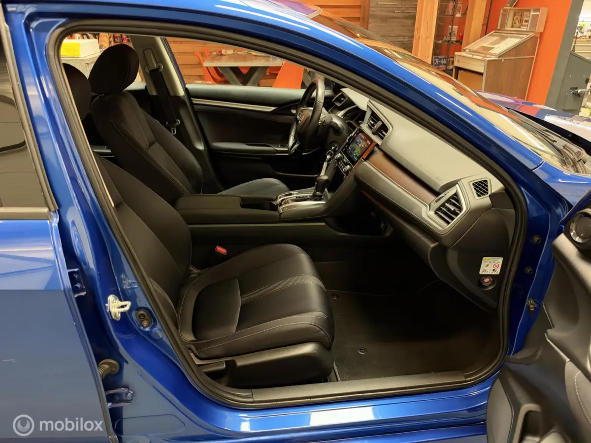 1.5 i-VTEC Elegance Dealer-auto|Trekh-afneembaar