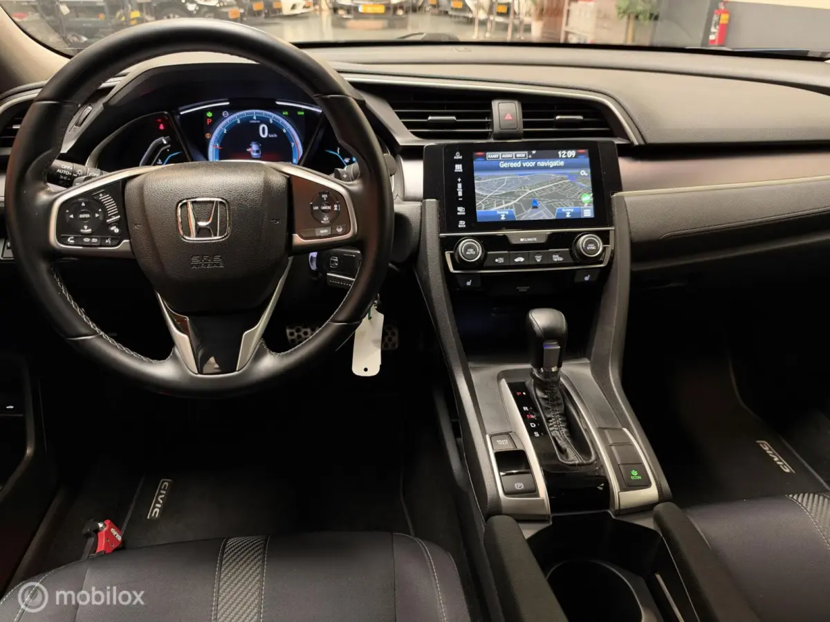1.5 i-VTEC Elegance Dealer-auto|Trekh-afneembaar