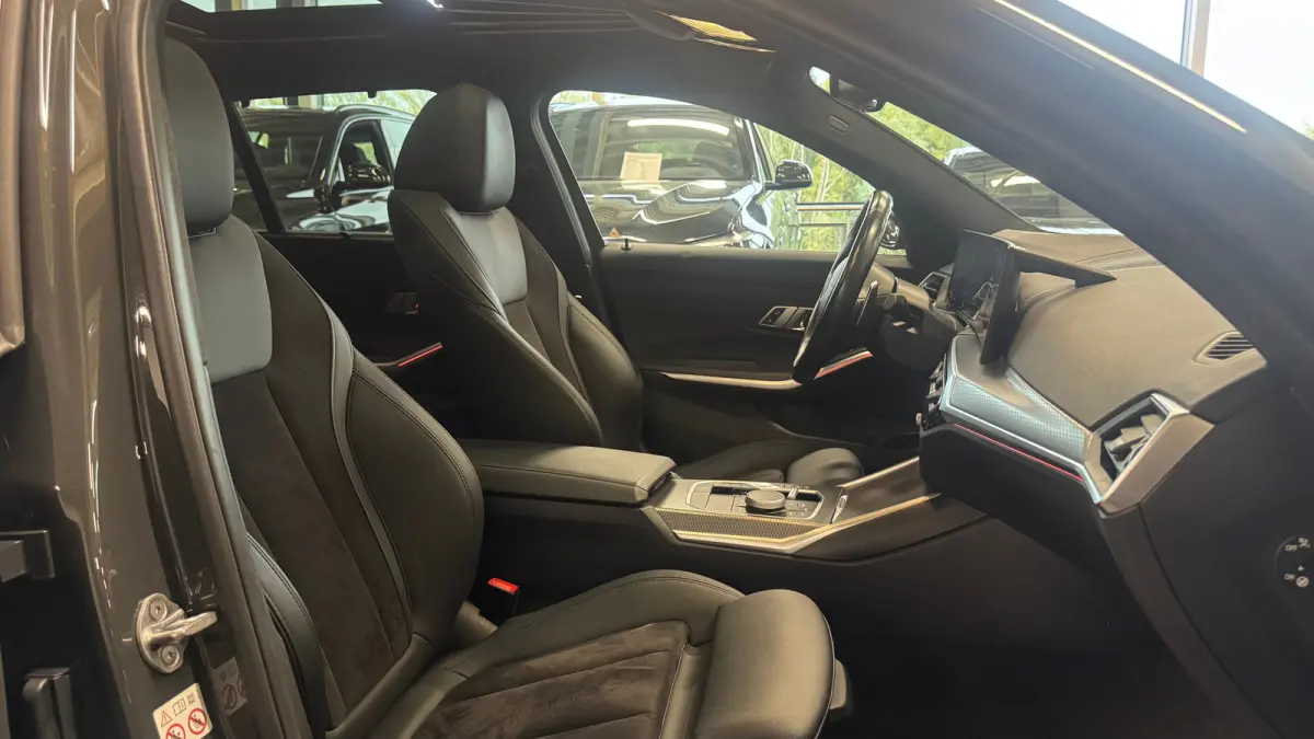 320e 204PK HIGH EXECUTIVE M-SPORT AUTOMAAT LCI / LEDER / CLIMA / PDC / 18" LMV / CAMERA / PANO. DAK / ELEKTR. TREKHAAK / KEYLESS / FULL-LED / WINTERPAKKET / ORG. NL.  !!
