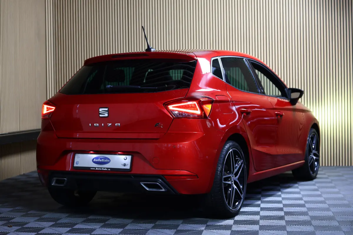 1.0 TSI FR NAVI CLIMA CRUISE SFEER BEATS PDC LED CAMERA BT NFC SDP '19