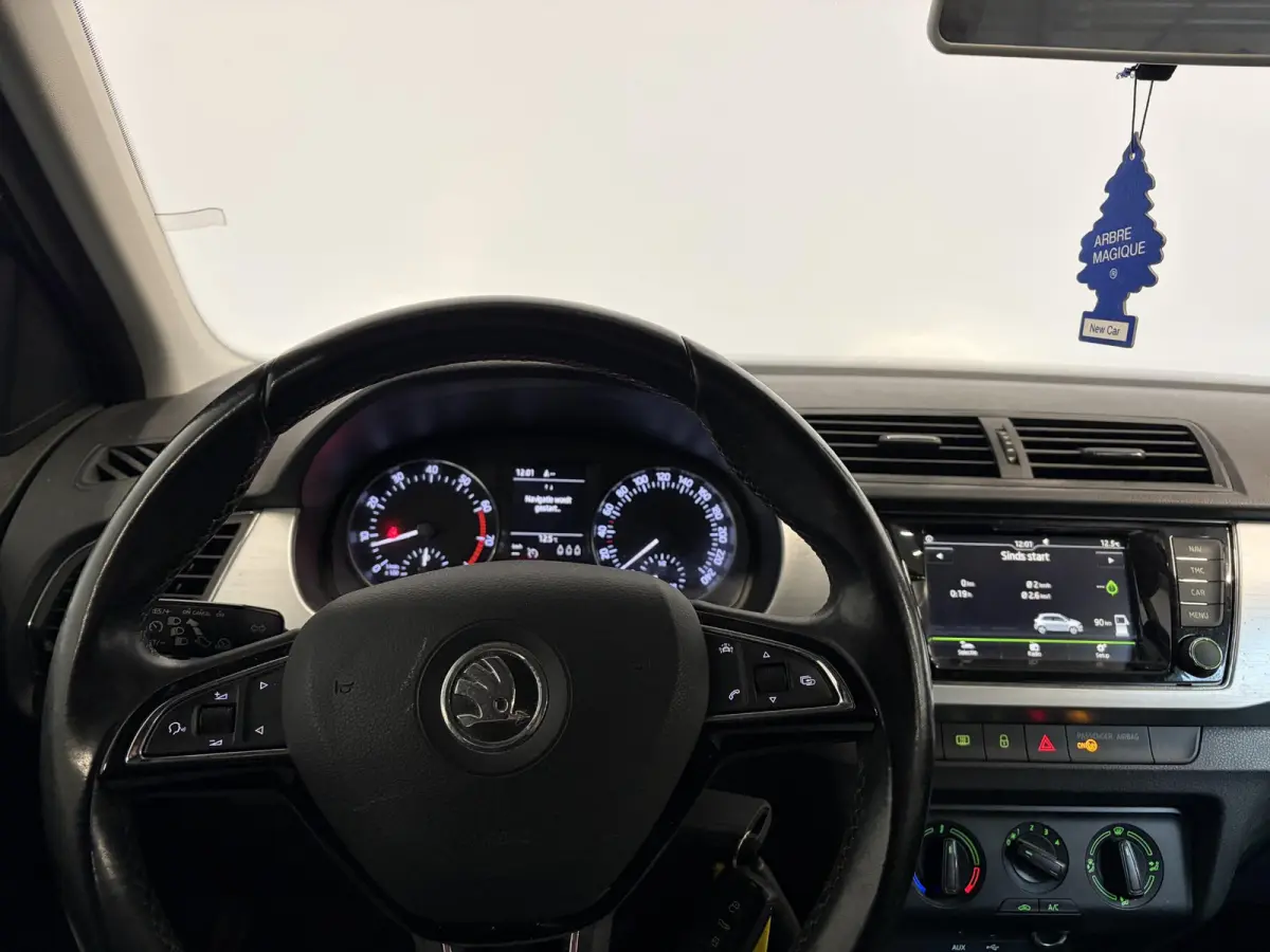 1.2 TSI Drive Airco Lichtmetalen velgen