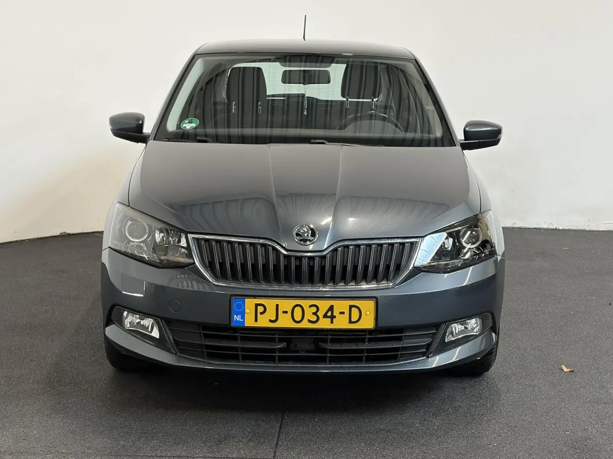 1.2 TSI Drive Airco Lichtmetalen velgen
