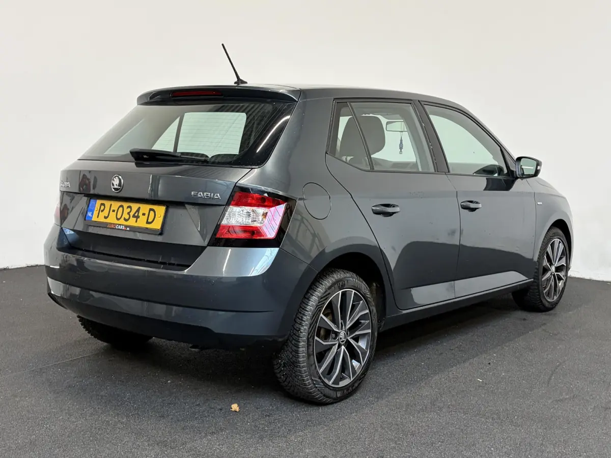 1.2 TSI Drive Airco Lichtmetalen velgen