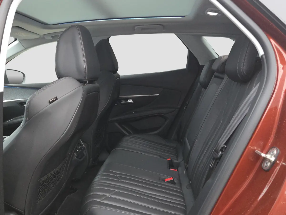 1.6 PureTech GT Line Trekhaak | Panoramadak | Vol leder | Memory Stoelen | Full LED | Camera | Elektr. achterklep |