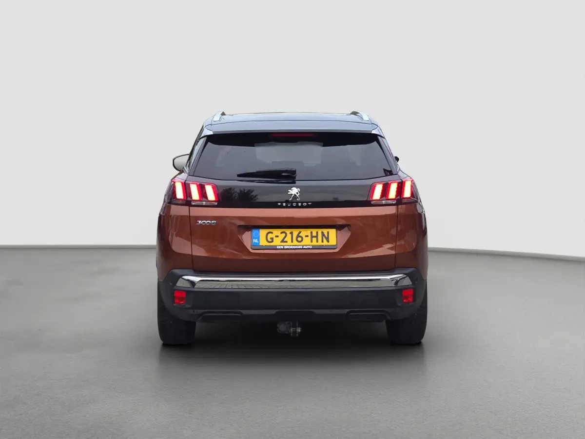 1.6 PureTech GT Line Trekhaak | Panoramadak | Vol leder | Memory Stoelen | Full LED | Camera | Elektr. achterklep |
