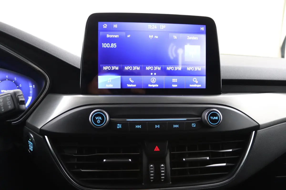 1.0 EcoBoost Hybrid Titanium X | Winterpack | Adaptive Cruise | BLIS | B&O Audio | LED | CarPlay/Android Auto | Navigatie